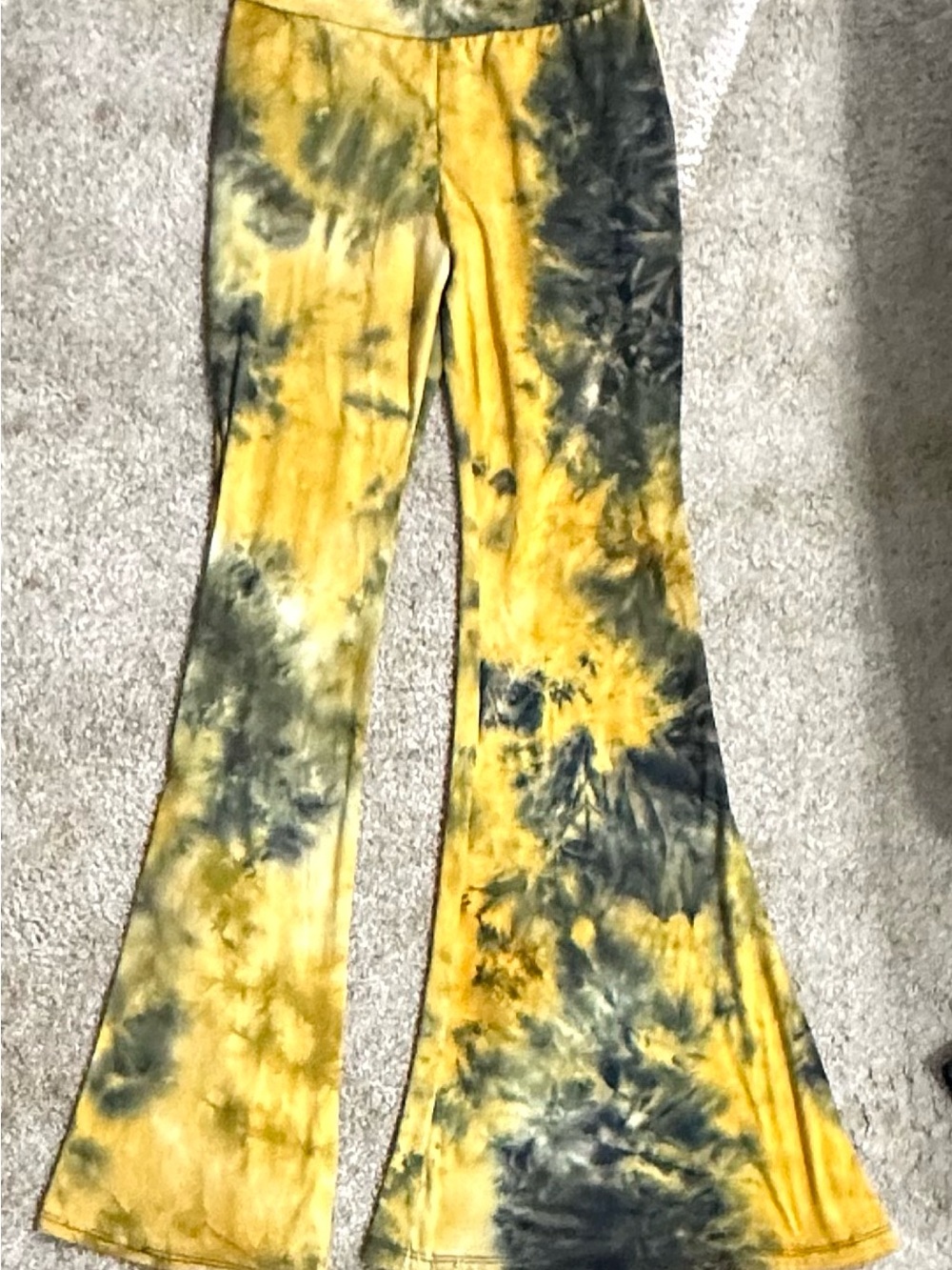 Women's Tie-Dye Flare Leggings - Yellow & Black